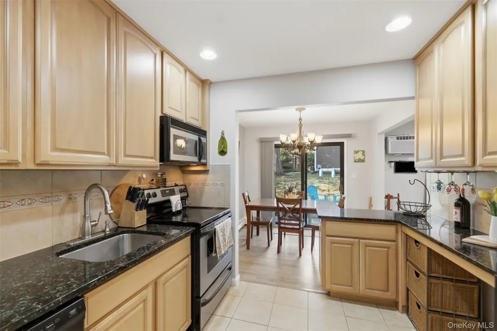 8 Heritage Drive #E Harriman, NY 10926
