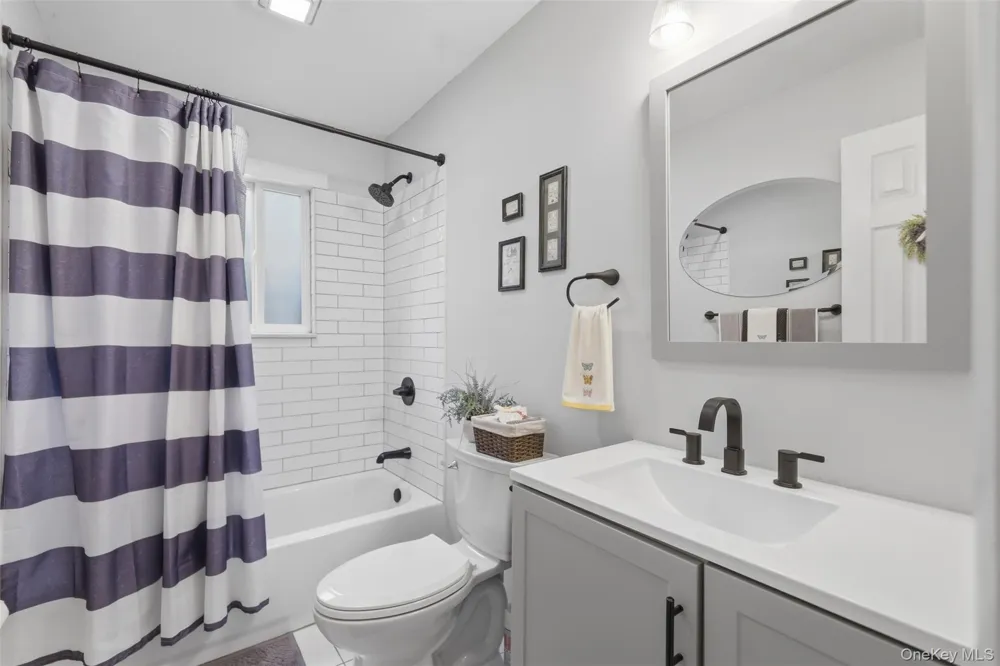 8 Heritage Drive #E Harriman, NY 10926