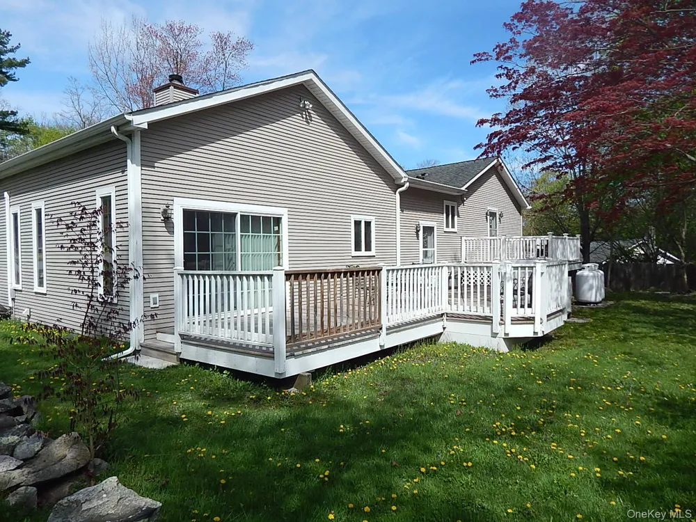 16 Kenton Road Patterson, NY 12563