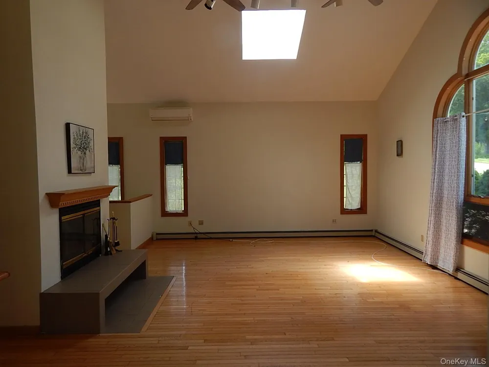 16 Kenton Road Patterson, NY 12563