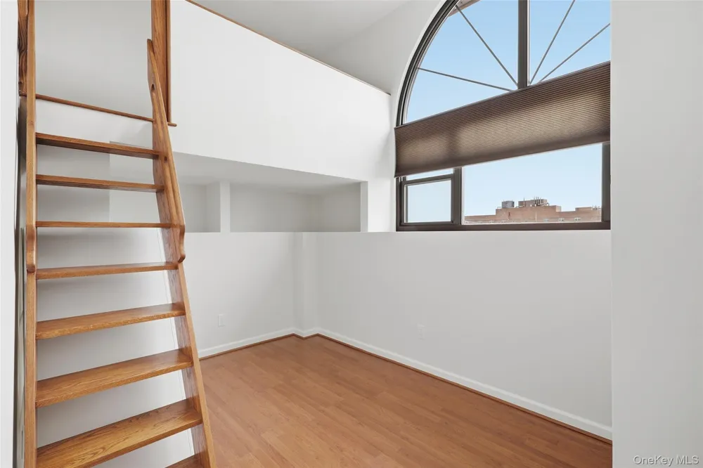 185 W Park Avenue #518 Long Beach, NY 11561