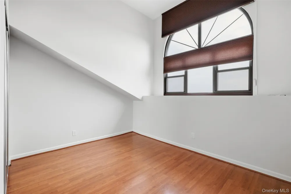 185 W Park Avenue #518 Long Beach, NY 11561
