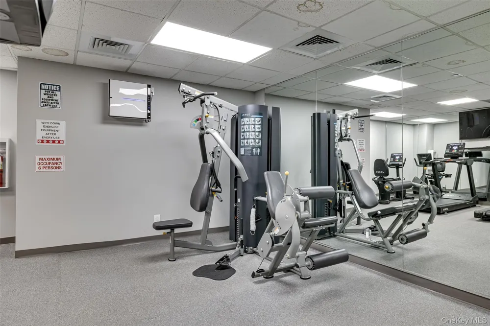 185 W Park Avenue #518 Long Beach, NY 11561