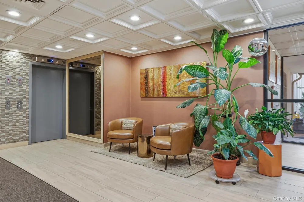 185 W Park Avenue #518 Long Beach, NY 11561