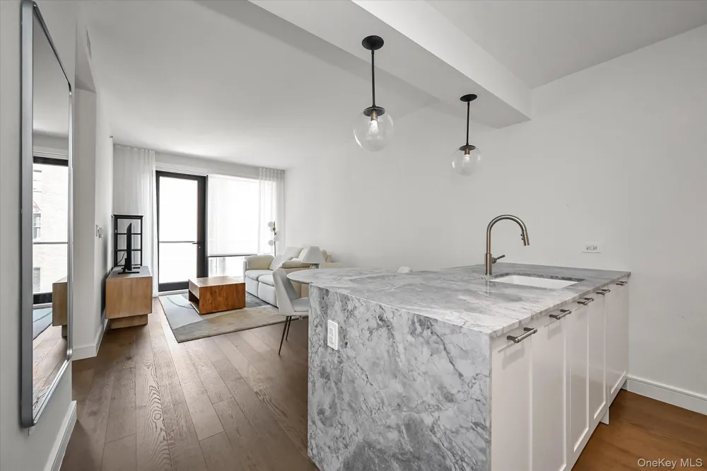 107-06 Queens Boulevard #8D Forest Hills, NY 11375