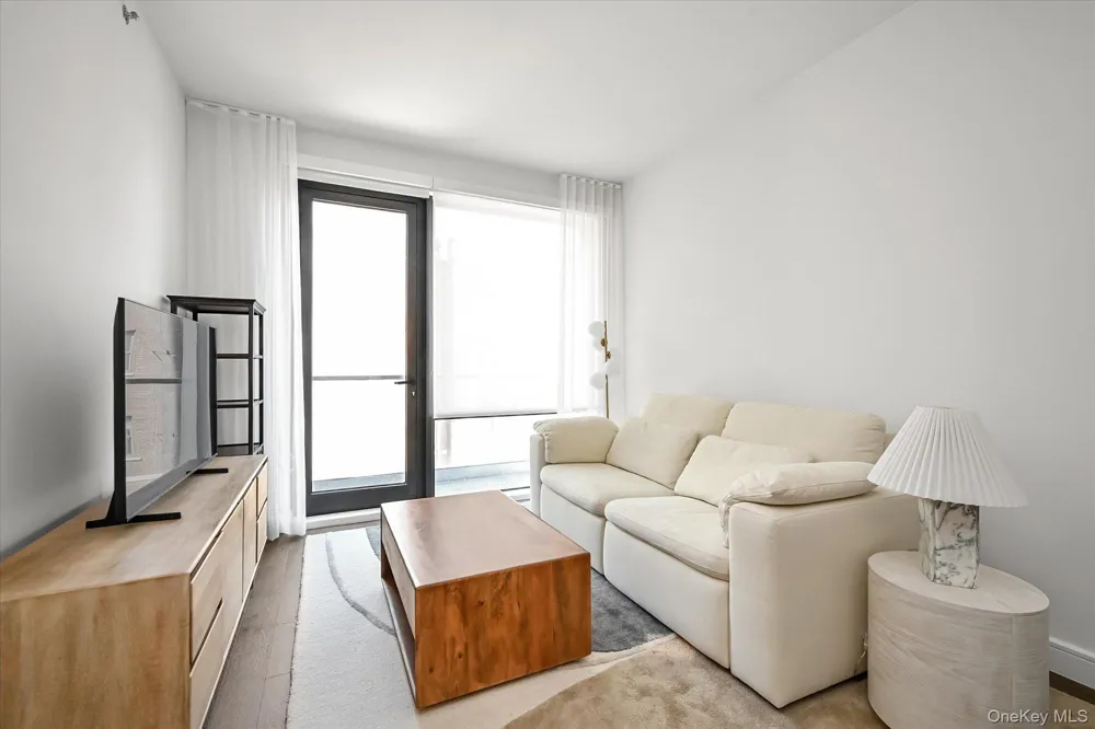 107-06 Queens Boulevard #8D Forest Hills, NY 11375
