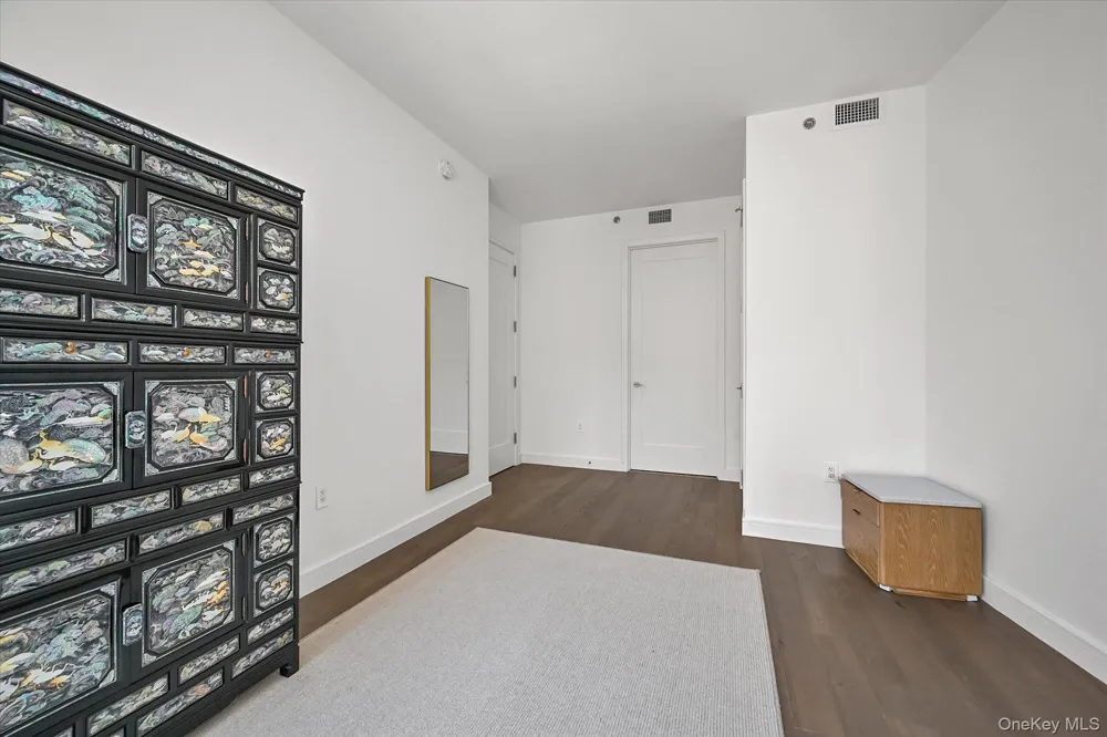 107-06 Queens Boulevard #8D Forest Hills, NY 11375