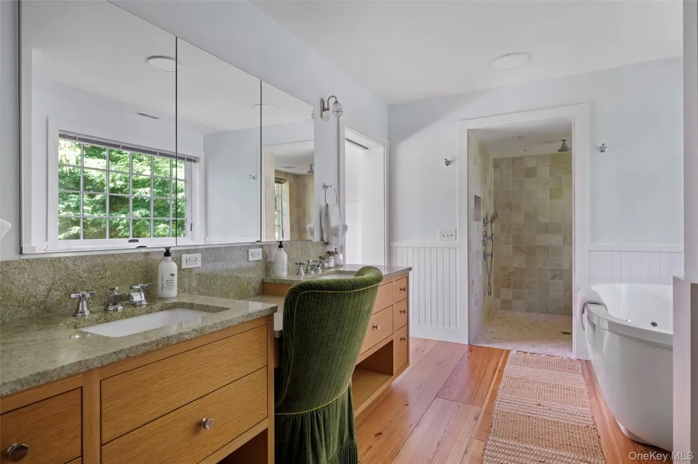 1389 Route 212 Saugerties, NY 12477