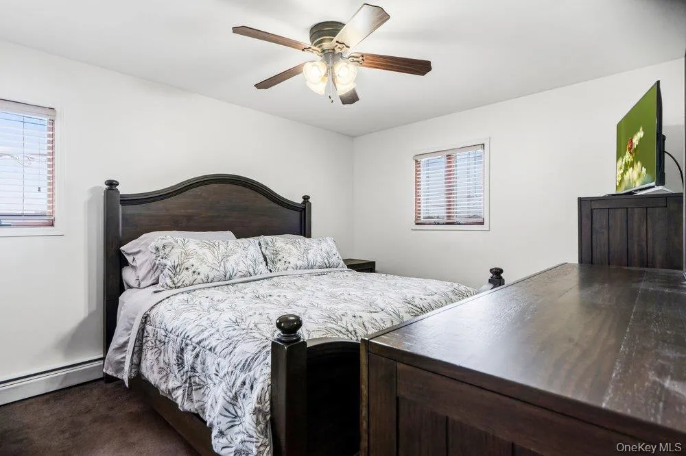 169 Wyona Avenue Lindenhurst, NY 11757