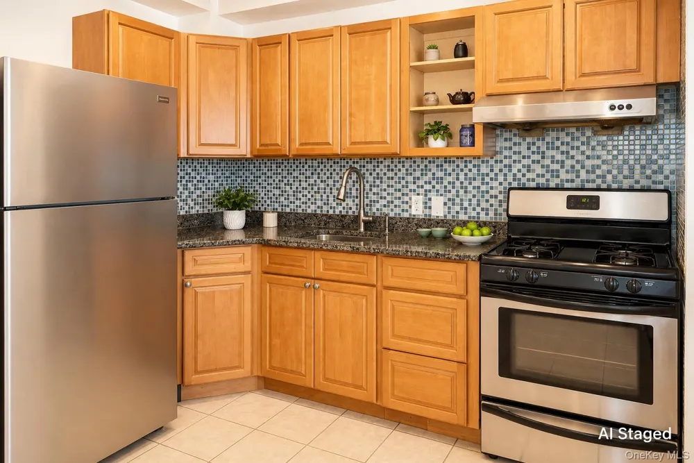 46-06 88th Street #4B Elmhurst, NY 11373