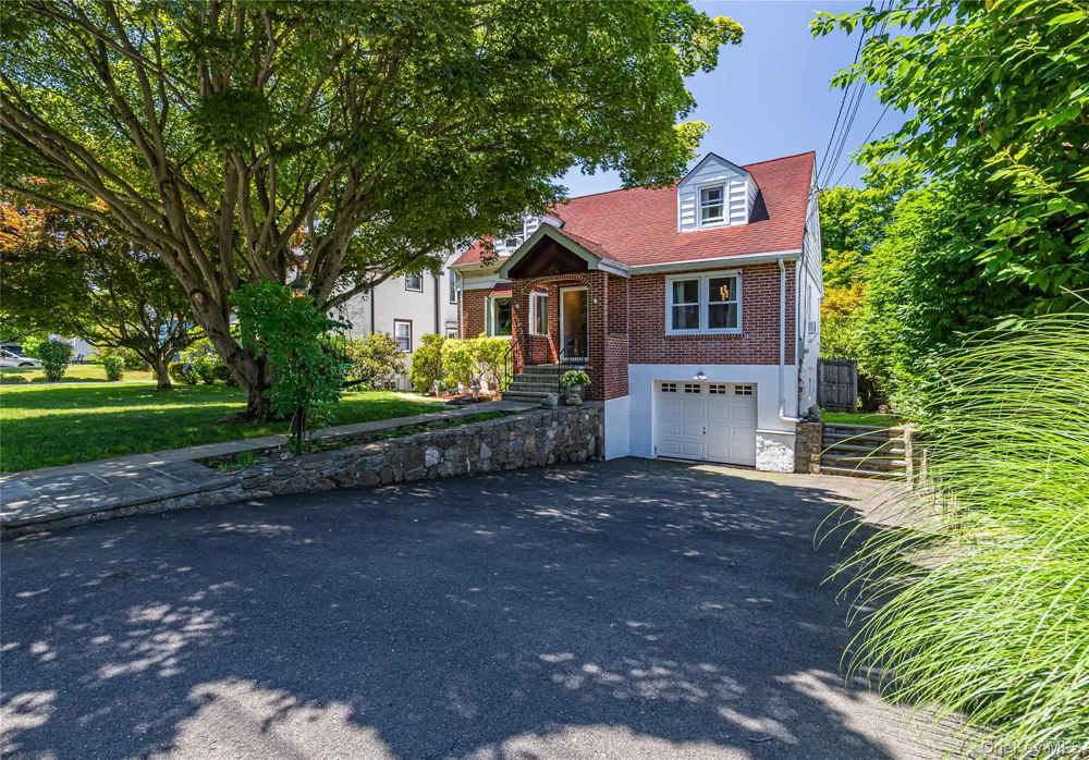 74 Tamarack Road Rye Brook, NY 10573