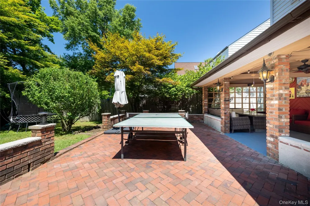 74 Tamarack Road Rye Brook, NY 10573