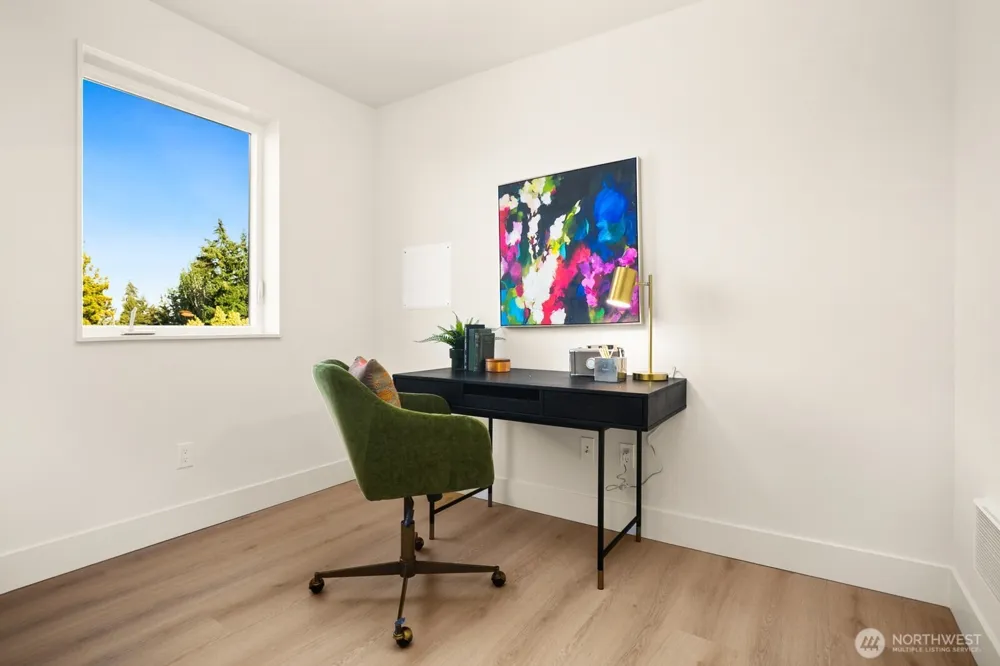 5053 35th Avenue SW Seattle, WA 98126