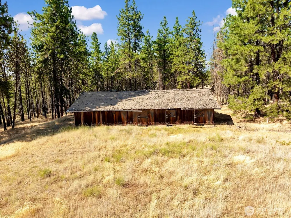 799 Counts Road Goldendale, WA 98620