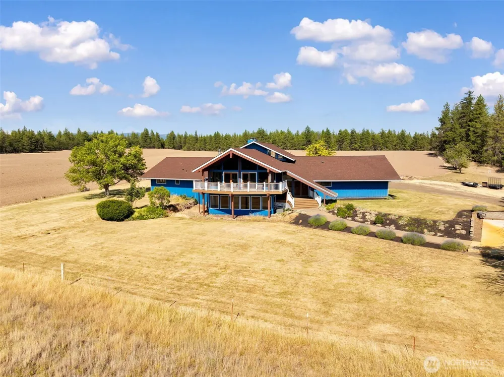 799 Counts Road Goldendale, WA 98620