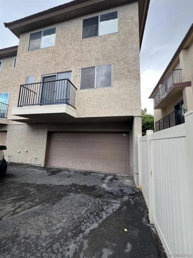 2772 Meadow Lark San Diego, CA 92123