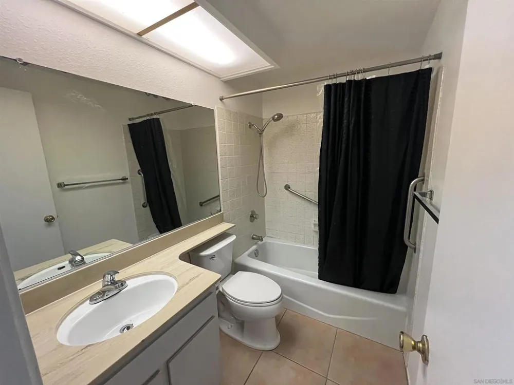 2772 Meadow Lark San Diego, CA 92123