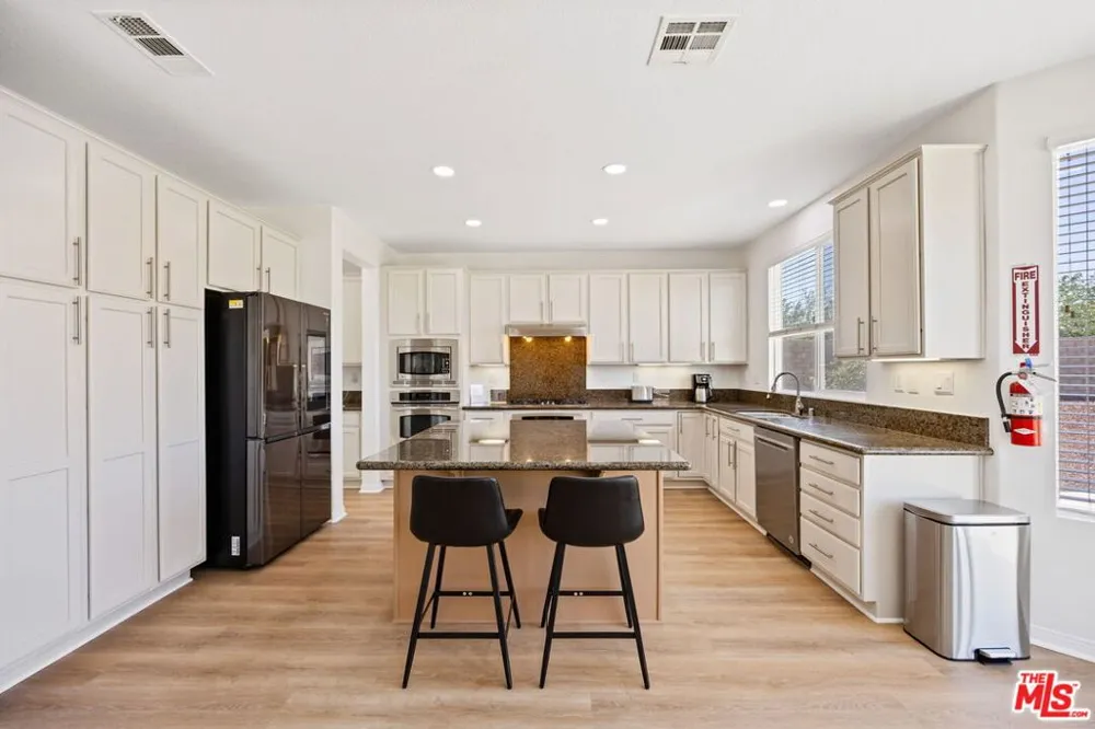 4375 W Avenue M11 Quartz Hill, CA 93536