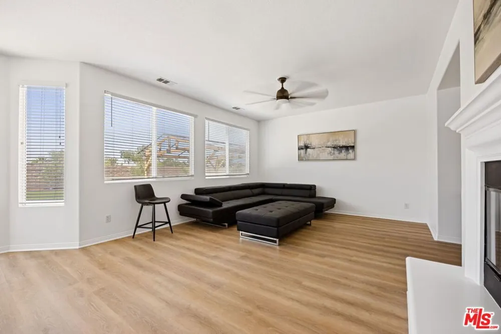 4375 W Avenue M11 Quartz Hill, CA 93536