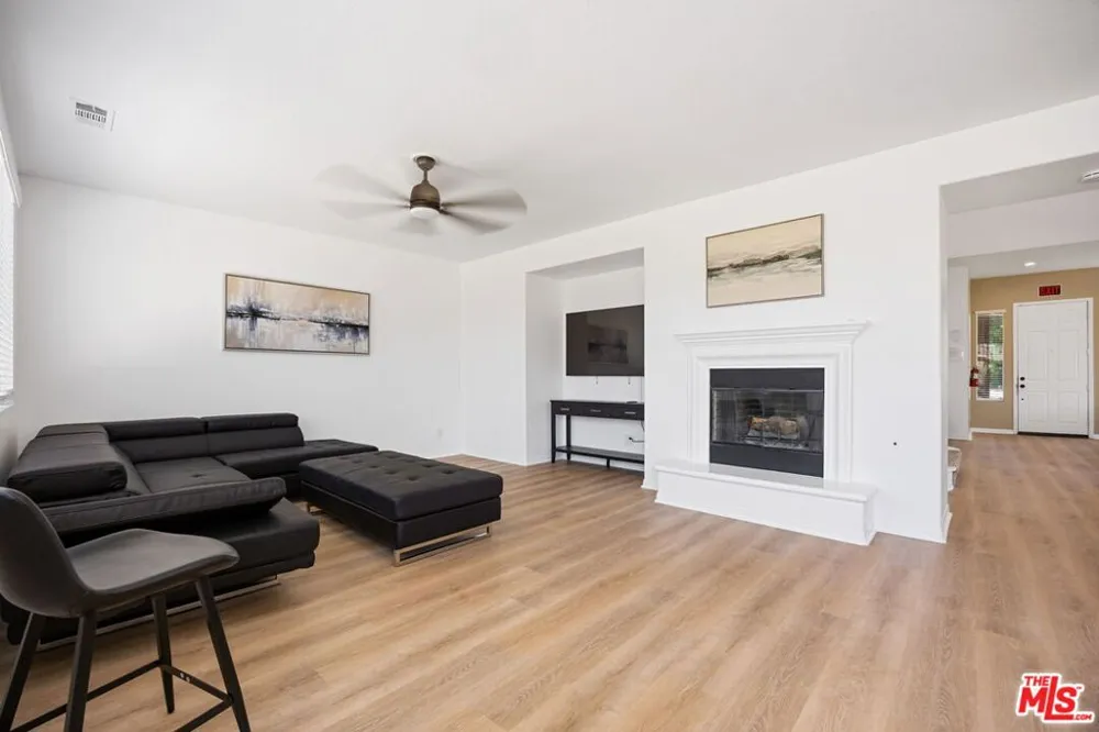 4375 W Avenue M11 Quartz Hill, CA 93536