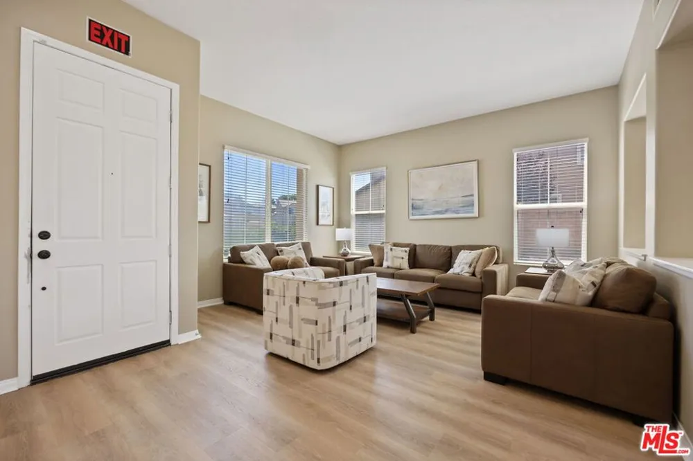 4375 W Avenue M11 Quartz Hill, CA 93536