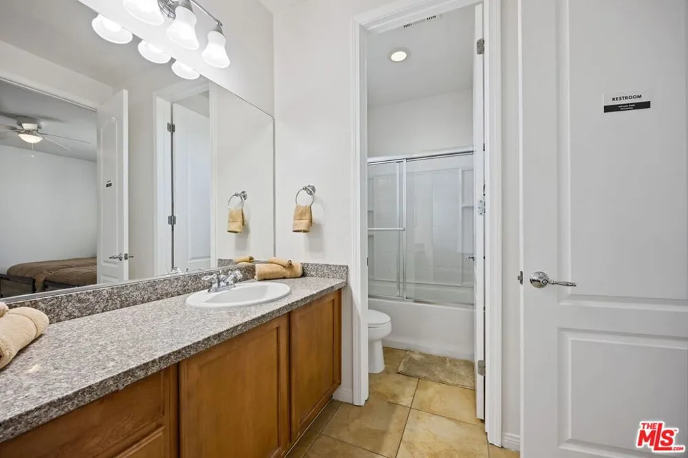 4375 W Avenue M11 Quartz Hill, CA 93536