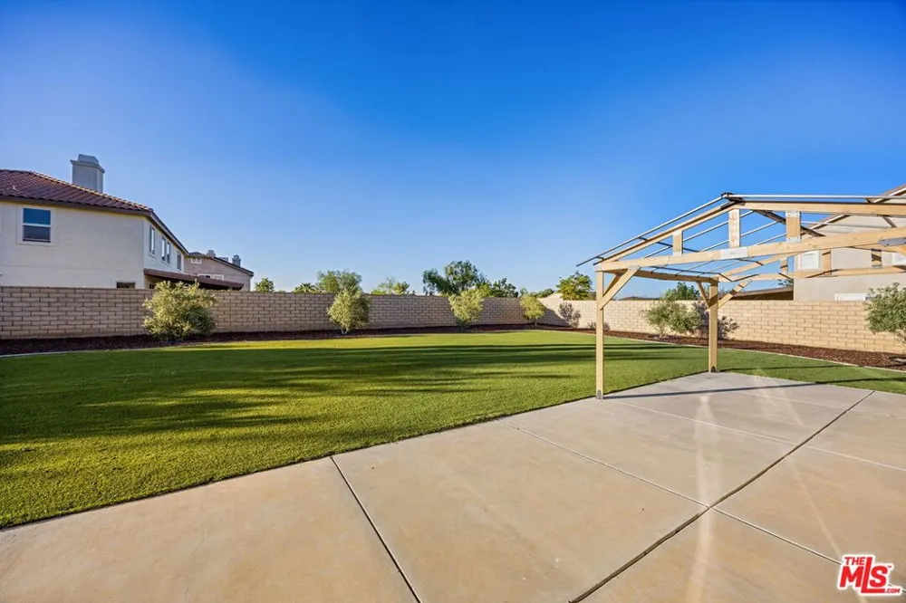 4375 W Avenue M11 Quartz Hill, CA 93536