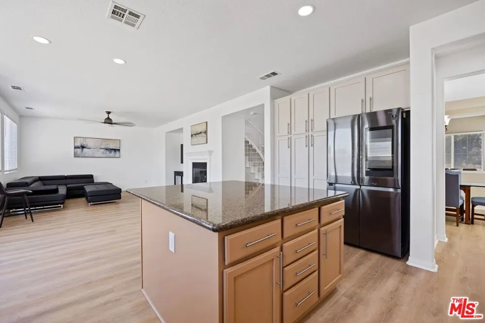 4375 W Avenue M11 Quartz Hill, CA 93536