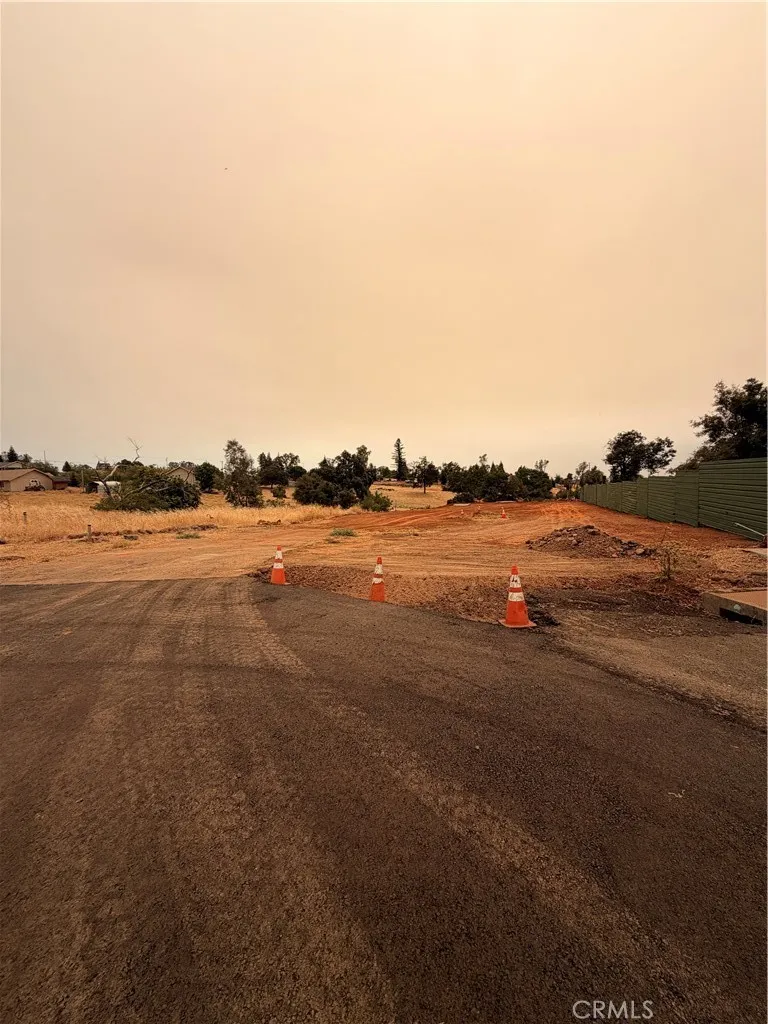 76 Grinding Rock Rd Paradise, CA 95969