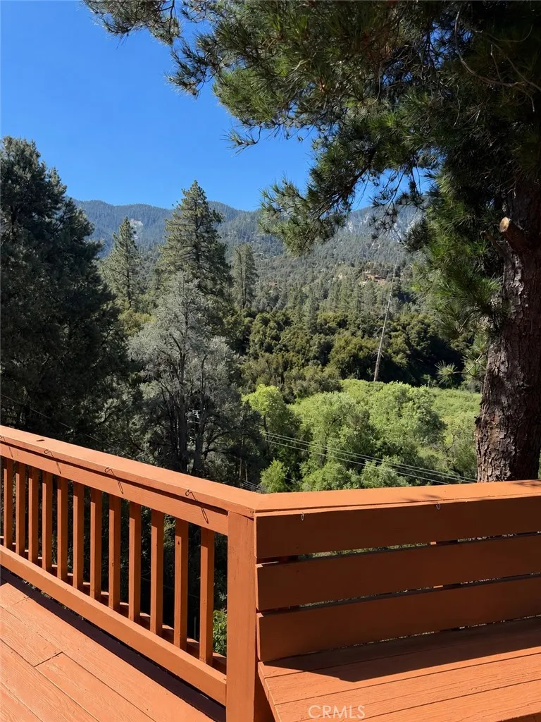 2431 Antelope Way Pine Mountain Club, CA 93222