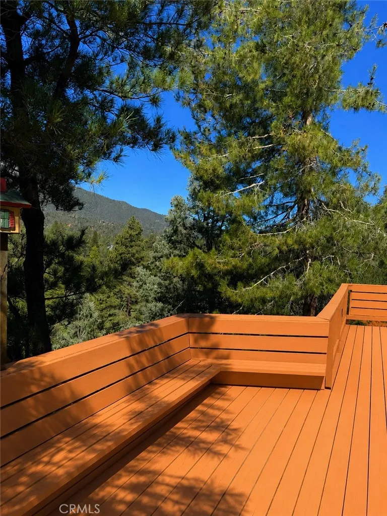2431 Antelope Way Pine Mountain Club, CA 93222