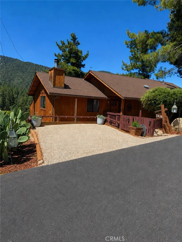 2431 Antelope Way Pine Mountain Club, CA 93222