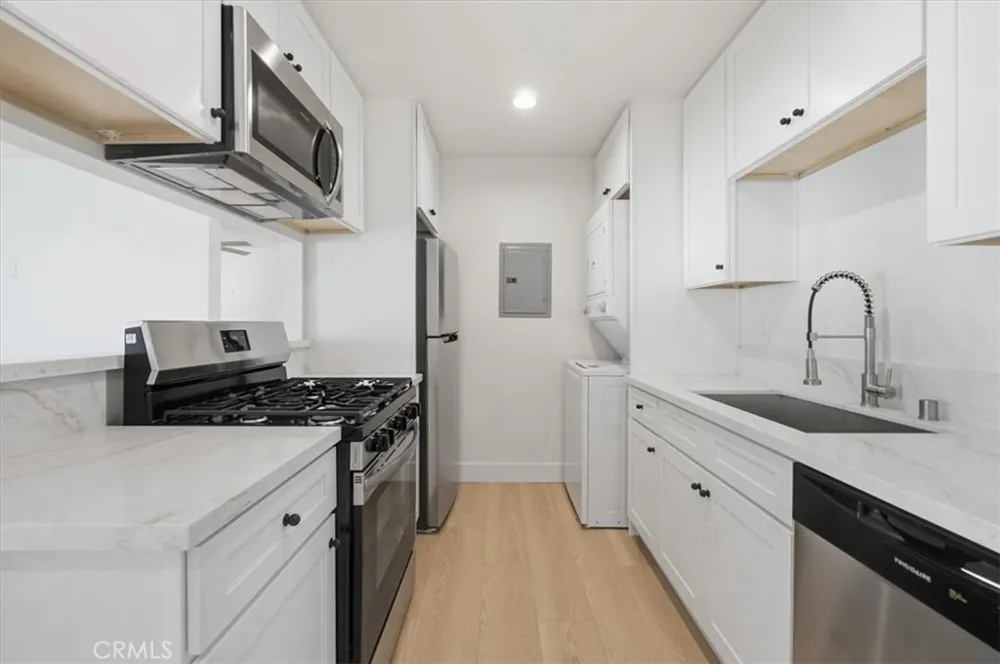 307 Tustin #C Anaheim, CA 92807