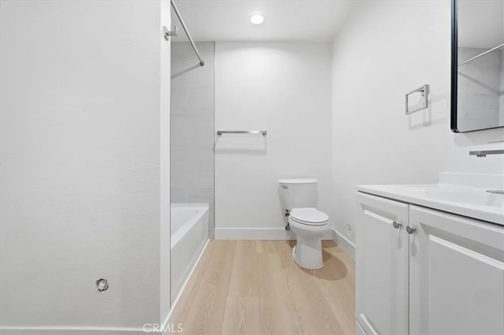 307 Tustin #C Anaheim, CA 92807