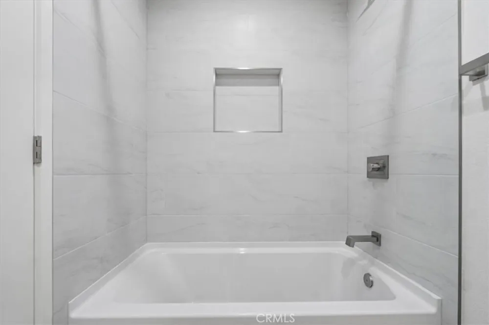 307 Tustin #D Anaheim, CA 92807