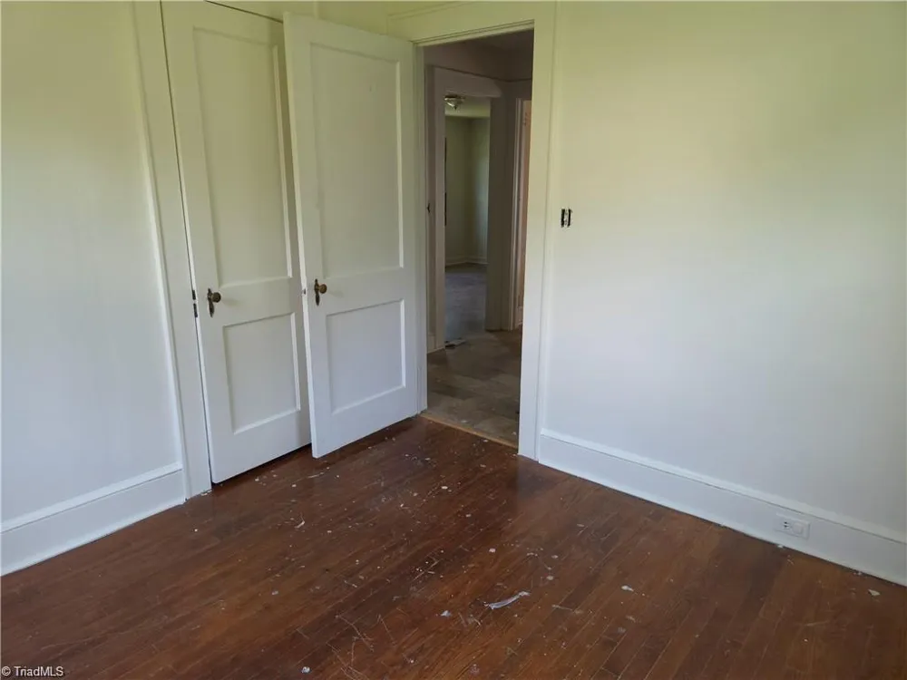 410 Worth Street Mount Airy, NC 27030
