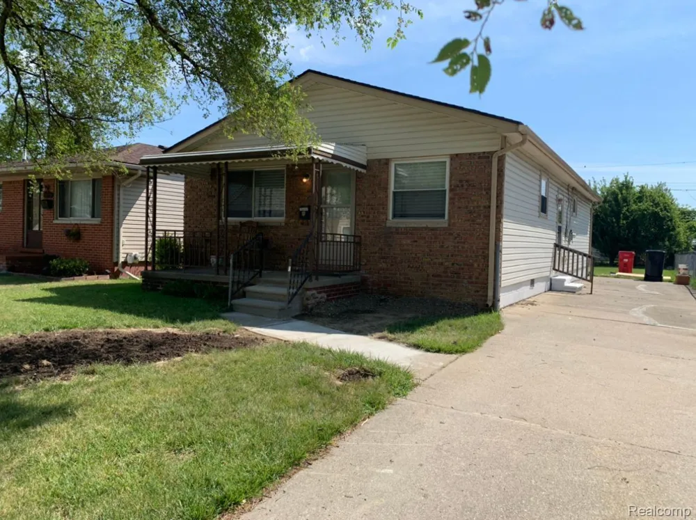 25380 BLAIR STREET Roseville City, MI 48066