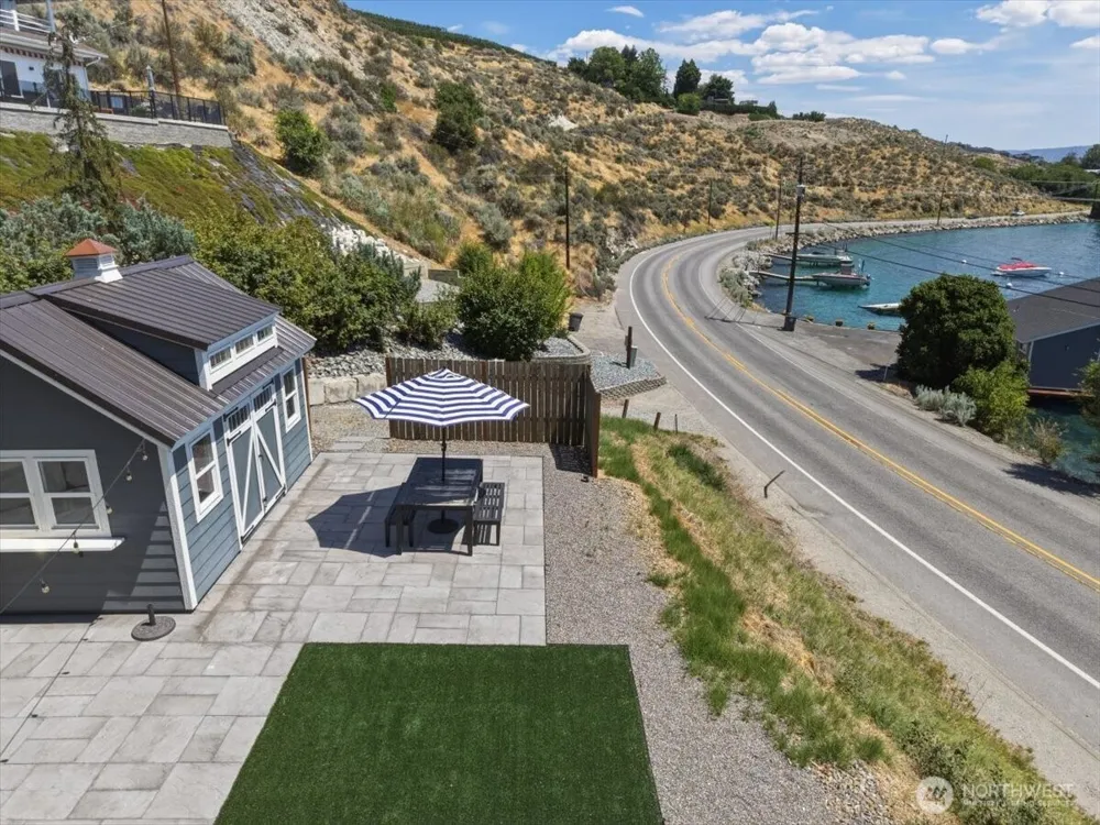 416 State Route 150 Manson, WA 98831
