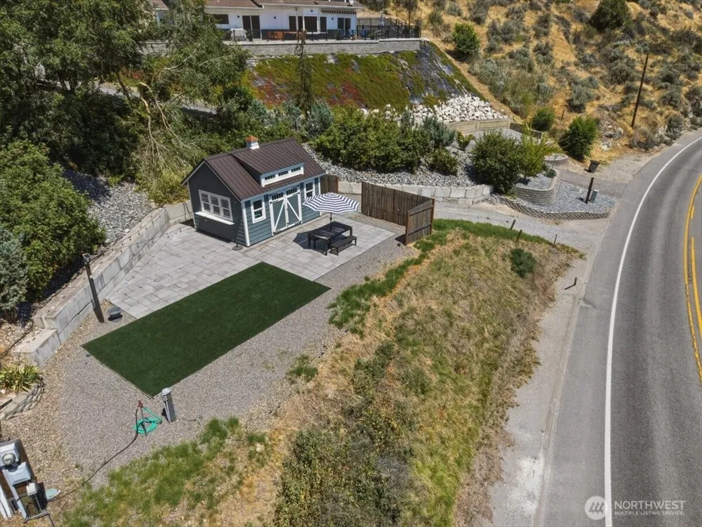 416 State Route 150 Manson, WA 98831