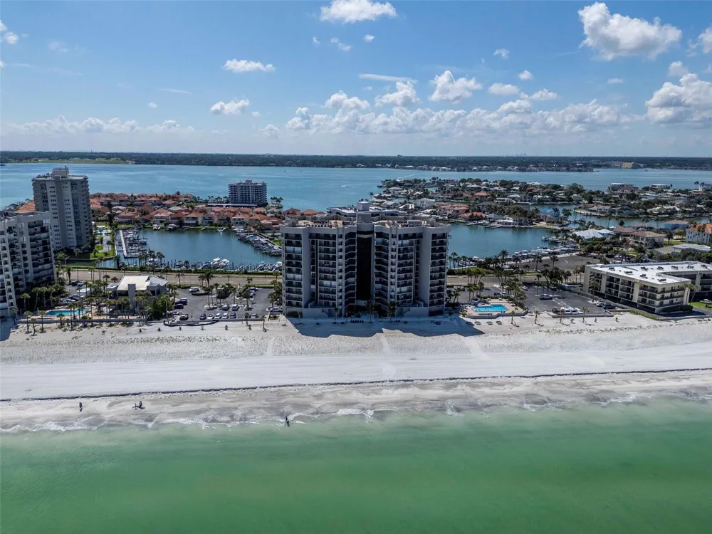 1660 GULF BOULEVARD #407 Clearwater Beach, FL 33767