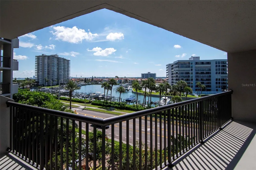1660 GULF BOULEVARD #407 Clearwater Beach, FL 33767
