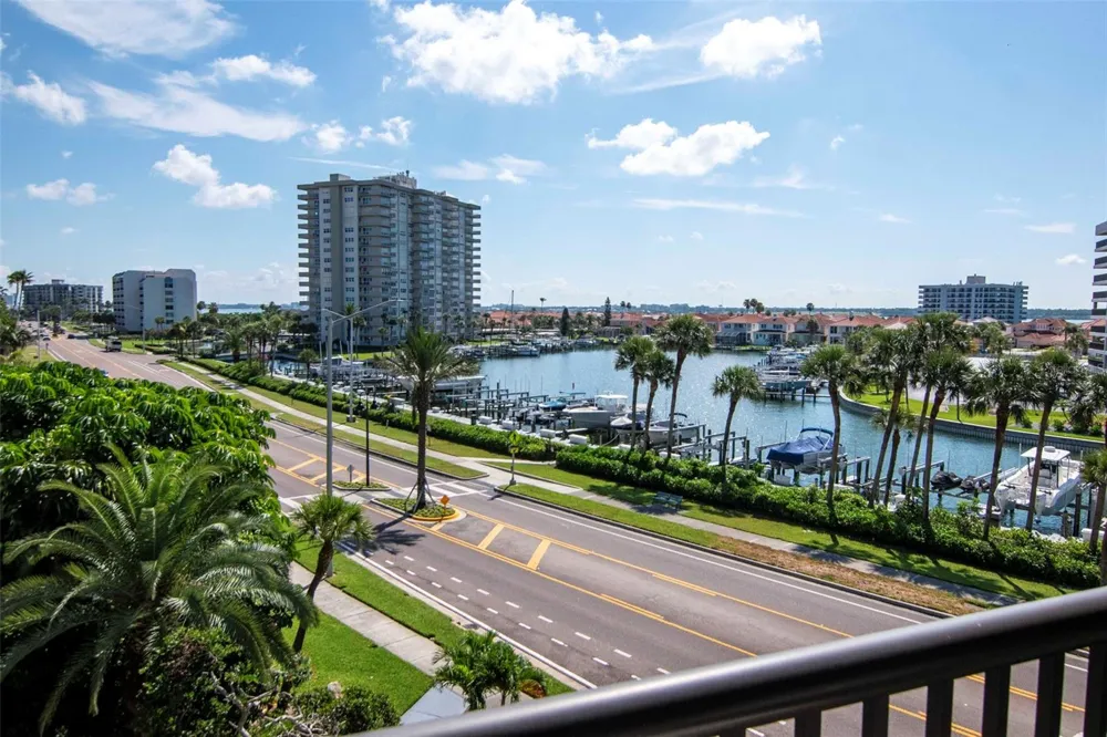 1660 GULF BOULEVARD #407 Clearwater Beach, FL 33767