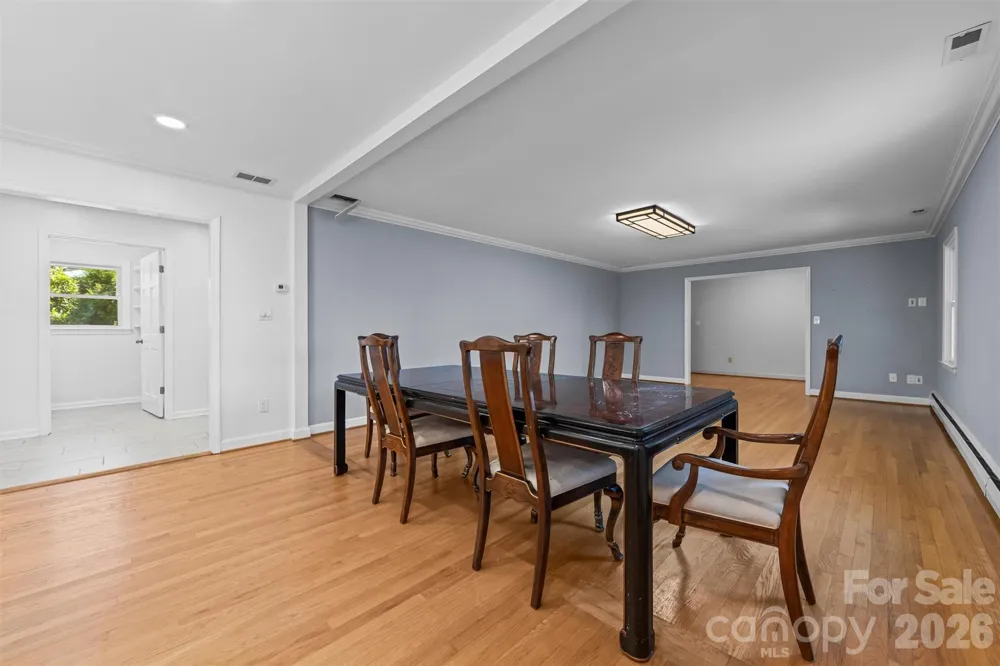 21 Hamburg Drive Weaverville, NC 28787
