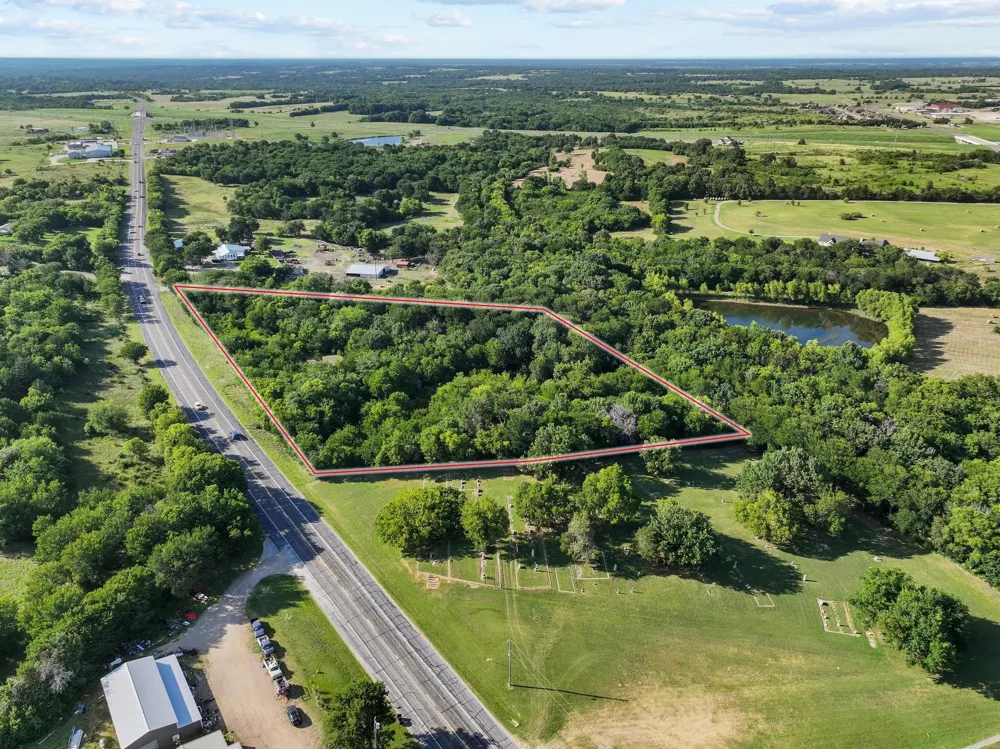 Pecan St/U.S. Highway 69 Bells, TX 75414