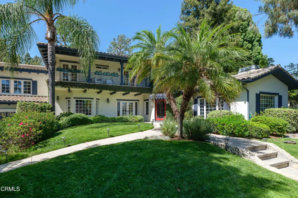 1517 Olive Lane La Canada Flintridge, CA 91011