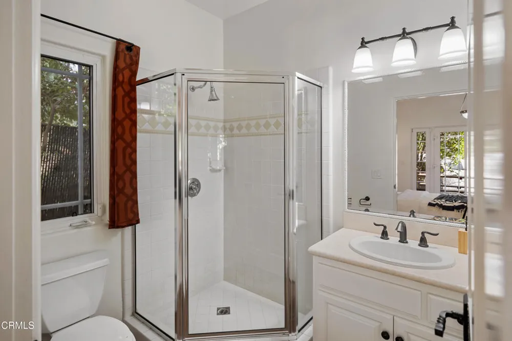 1517 Olive Lane La Canada Flintridge, CA 91011