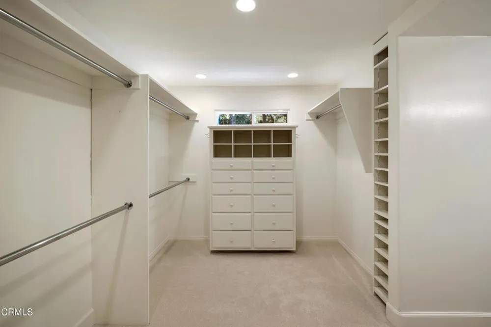 1517 Olive Lane La Canada Flintridge, CA 91011
