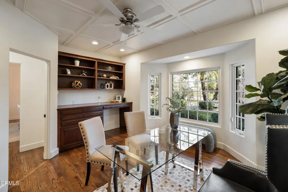 1517 Olive Lane La Canada Flintridge, CA 91011