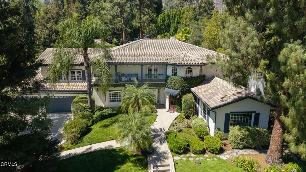 1517 Olive Lane La Canada Flintridge, CA 91011