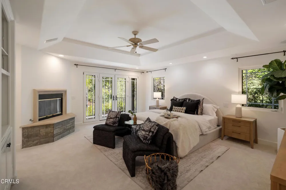 1517 Olive Lane La Canada Flintridge, CA 91011